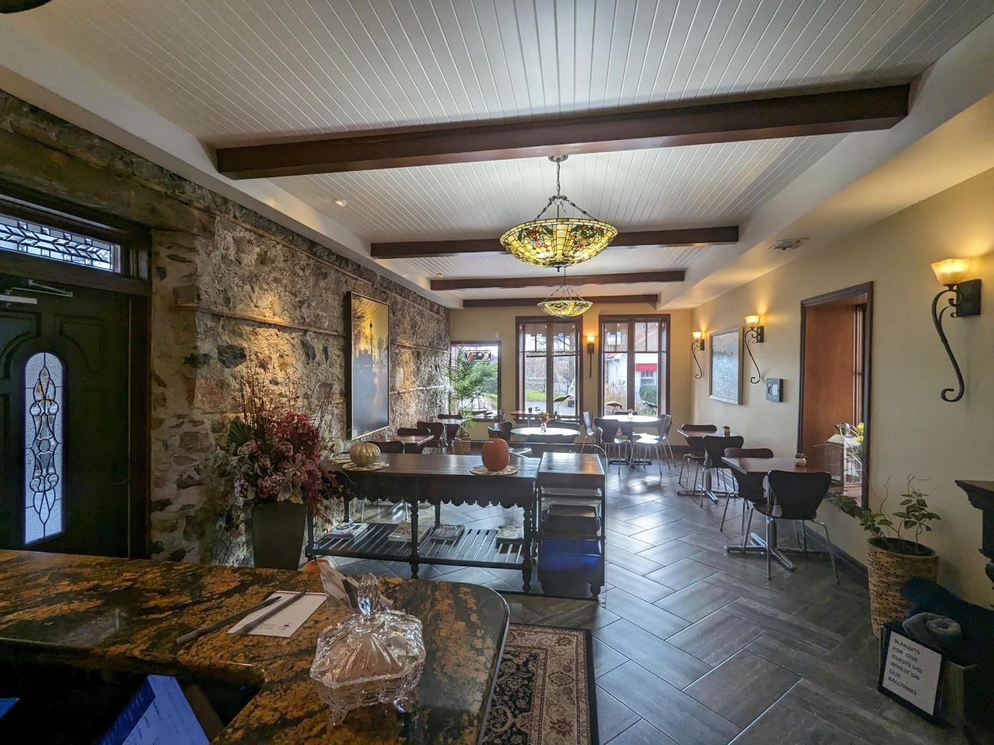 Inn At The Harbour Kincardine Buitenkant foto