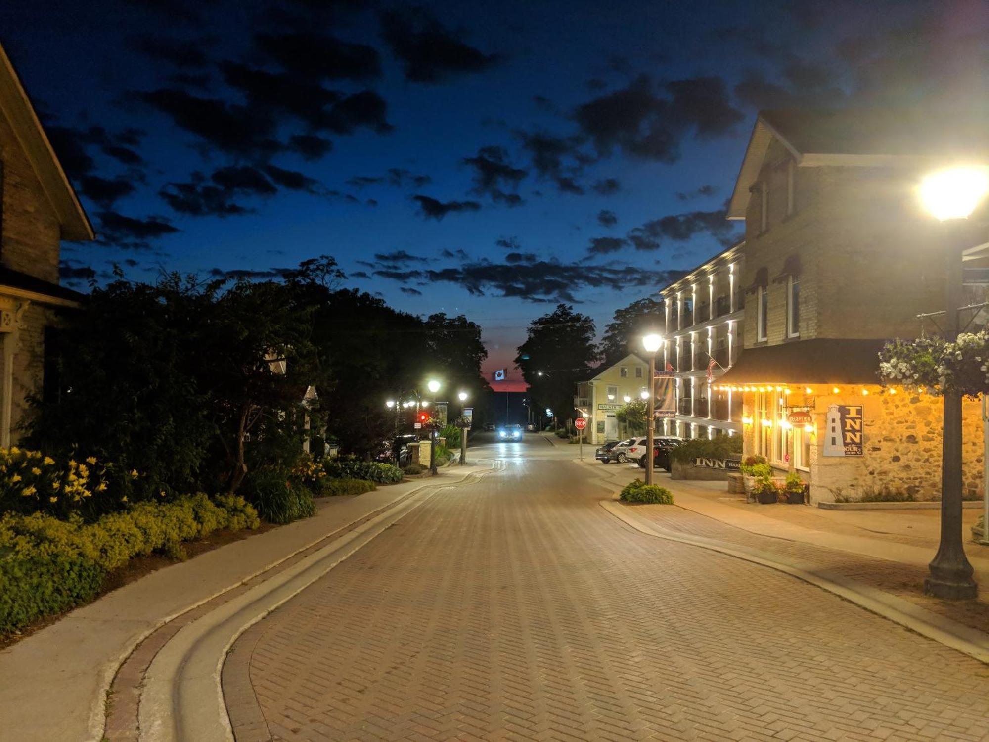 Inn At The Harbour Kincardine Buitenkant foto